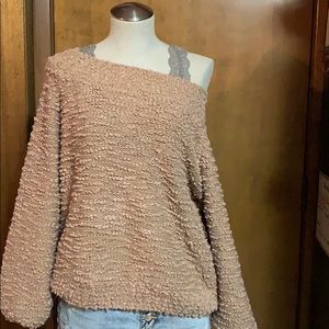 Super cute Billabong sweater